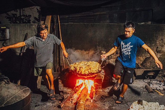 Cao Lầu 국수를 처음부터 만드는 Hội An 가족을 만나보세요