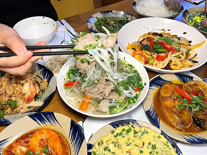 다낭 한시장 근처 베트남 로컬 가정식 