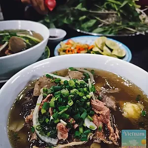 포 레 Pho Le
