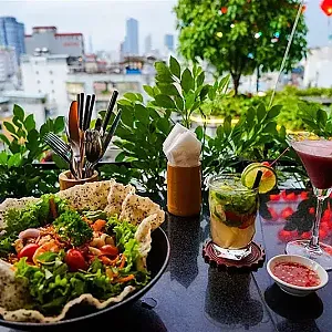 [기획 로맨틱 루프탑 식당시리즈]더 뷰 - 부이 비엔 스트리트(The View – Bui Vien Street)