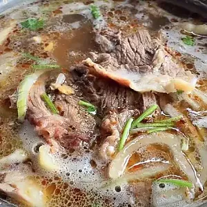 Giao Toan 쇠고기 전골 - 40년 역사의 호치민 유명 쇠고기 전골 레스토랑