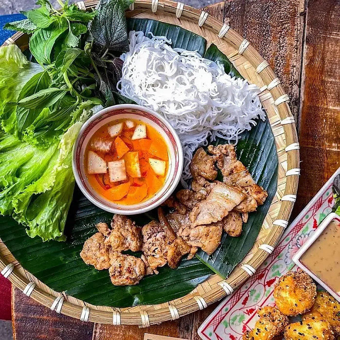 23년 반쎄오 미쉐린 맛집 밥메인 (bếp mẹ ỉn)