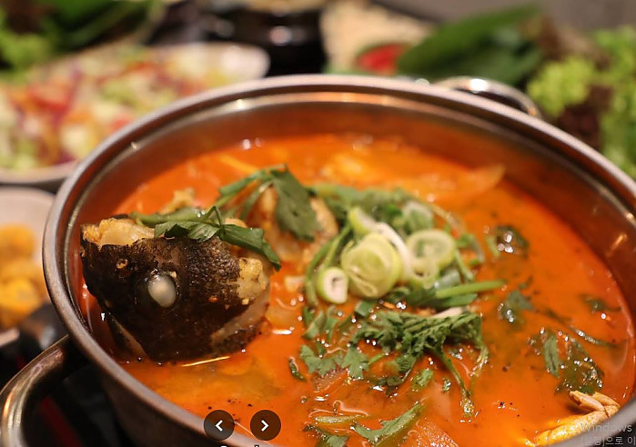 신선식당 착석식당 (7군푸미흥)