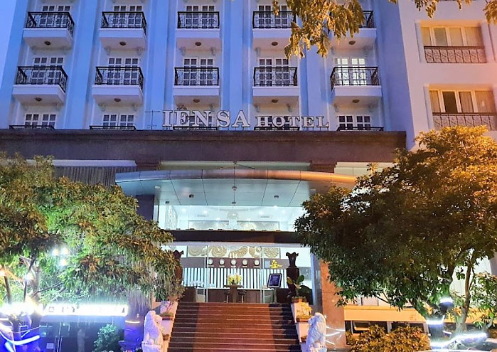 [다낭] No.1 넘버원 (구;텐프로) 가라오케