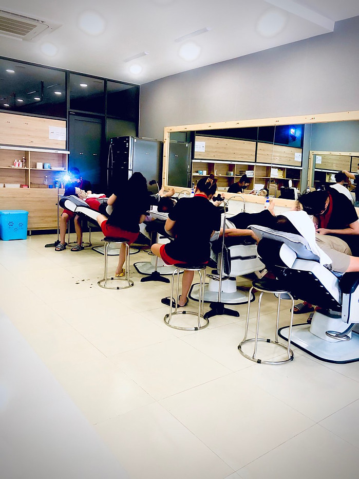 스카이 이발소(7군)