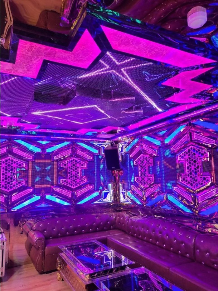 [다낭] 벤츠 가라오케