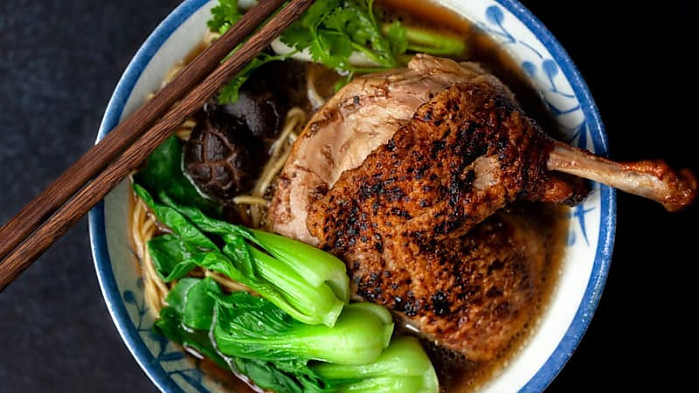 사이공에서 길거리 음식을 즐길 수 있는 최고의 장소