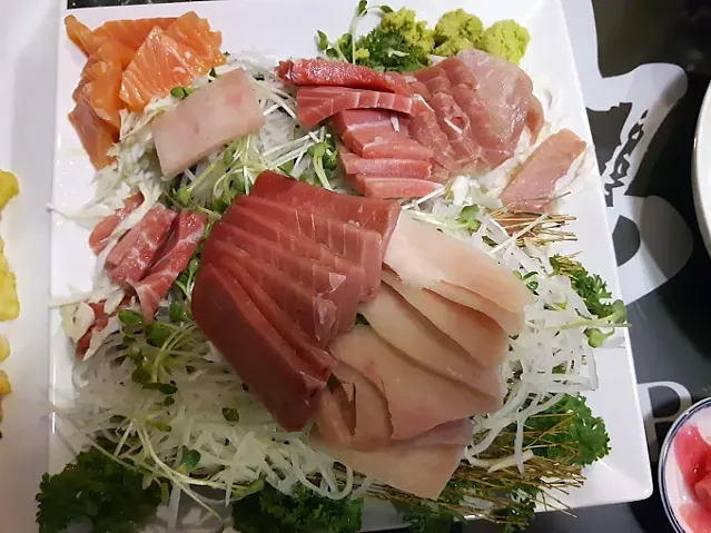 베트남 최초 원조 착석식당 금강