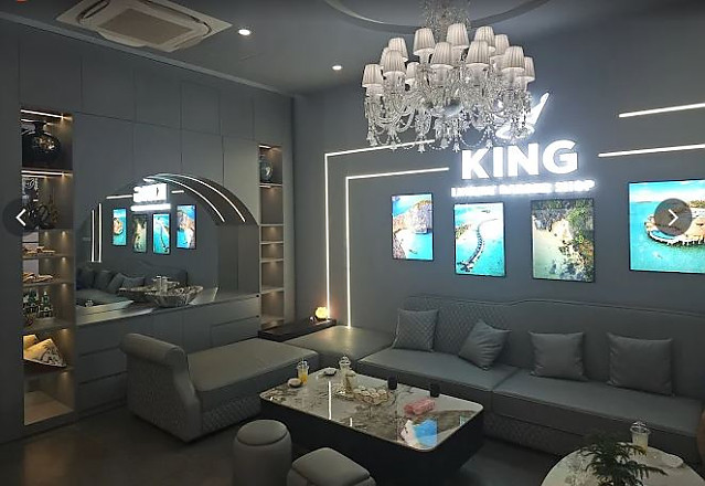 [하노이]  킹 럭셔리 이발관 하노이 미딘