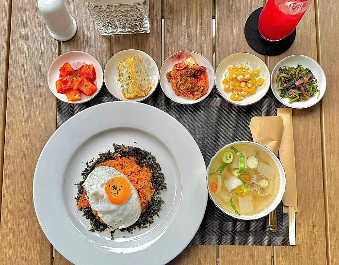 발렌타인 호텔 BALLANTINE HOTEL [7군 푸미흥]