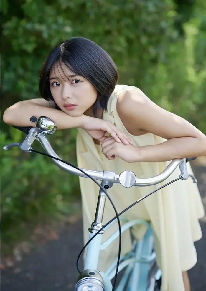 쿠와지마 미쿠, 돌체 사진집 「라스트 썸머 비키니」 Set02