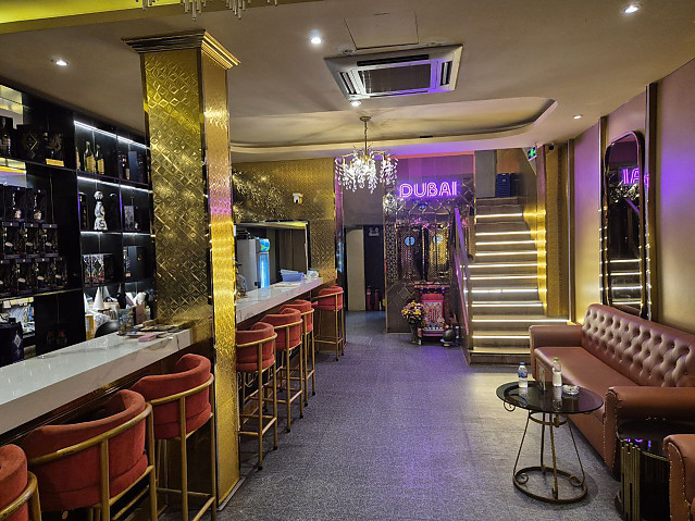 두바이 가라오케(1군)