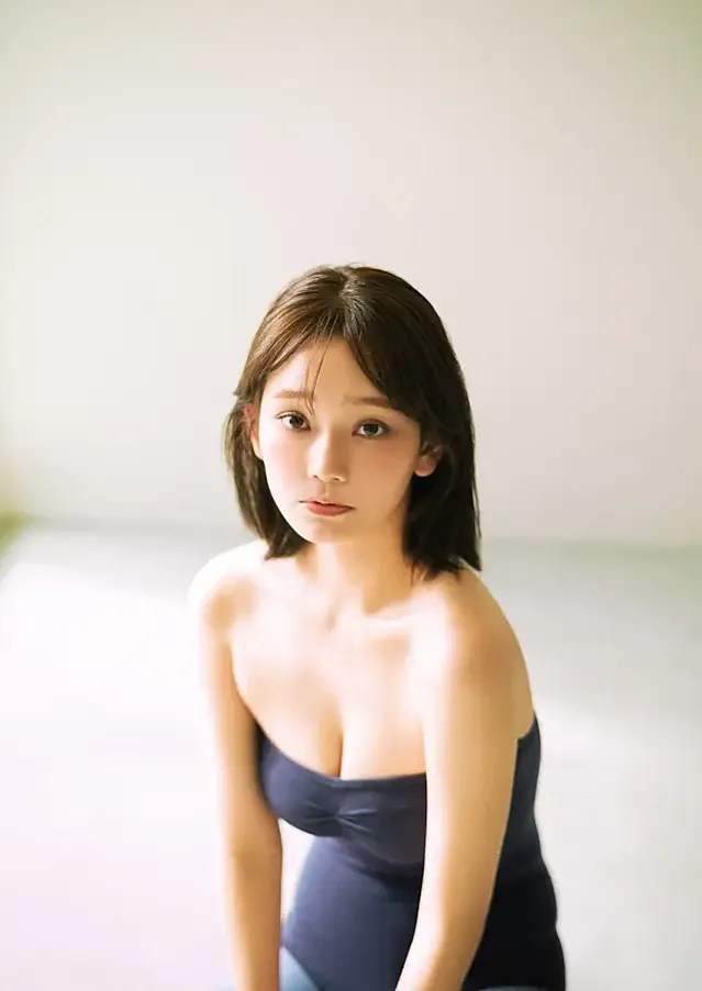 아오토 시노 디지털 한정 YJ 포토북 「잡아라」 Set.02