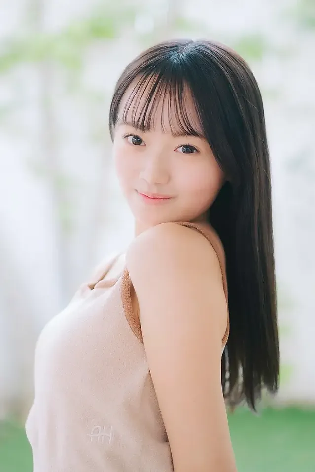 메이 하나다 위클리 플레이보이 플러스