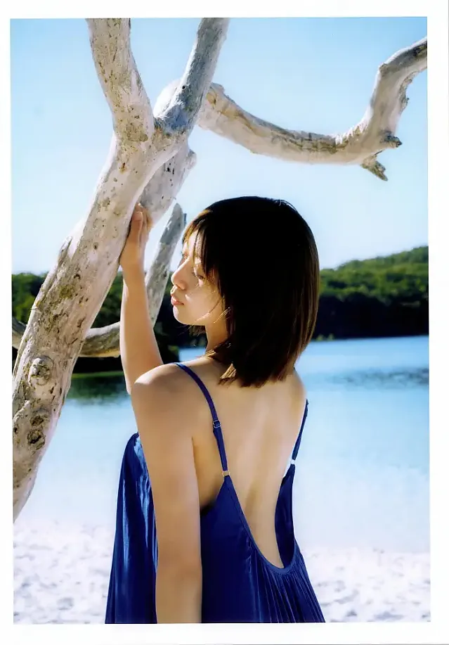 토미타 스즈카 사진집 「스즈카 서킷」 Set.04