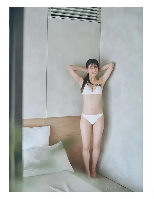 이타가키 코요리, B.L.T Graph 2025년 10월호 Vol.112