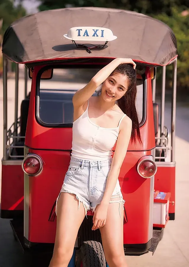 후쿠다 루미카 2집 사진집 「Soar」 Set.04