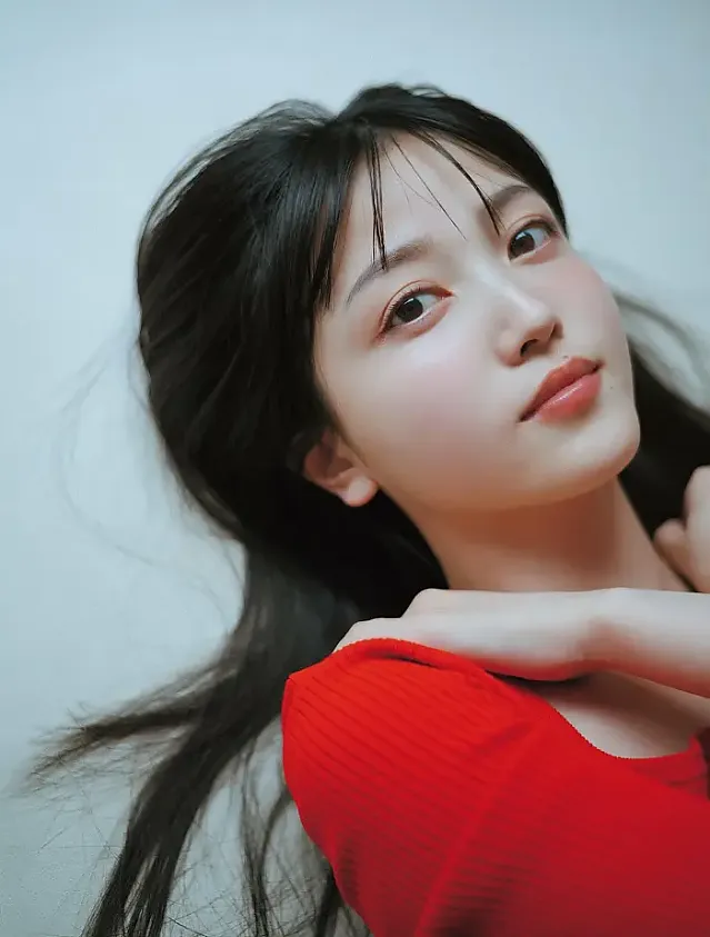 쿠보 시오리 『B.L.T Graph』2025년 1월호 Vol.113