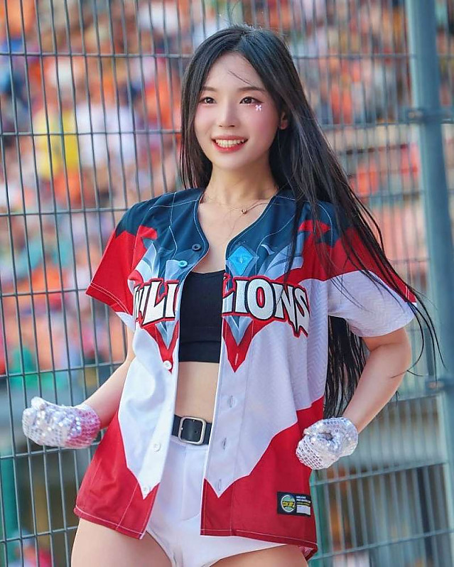 조연주 치어리딩 장면