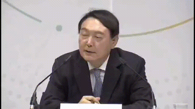 이번 계엄령 뭔가이상 하지않나요..