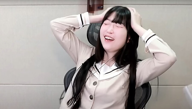 그녀가 주식을 샀습니다