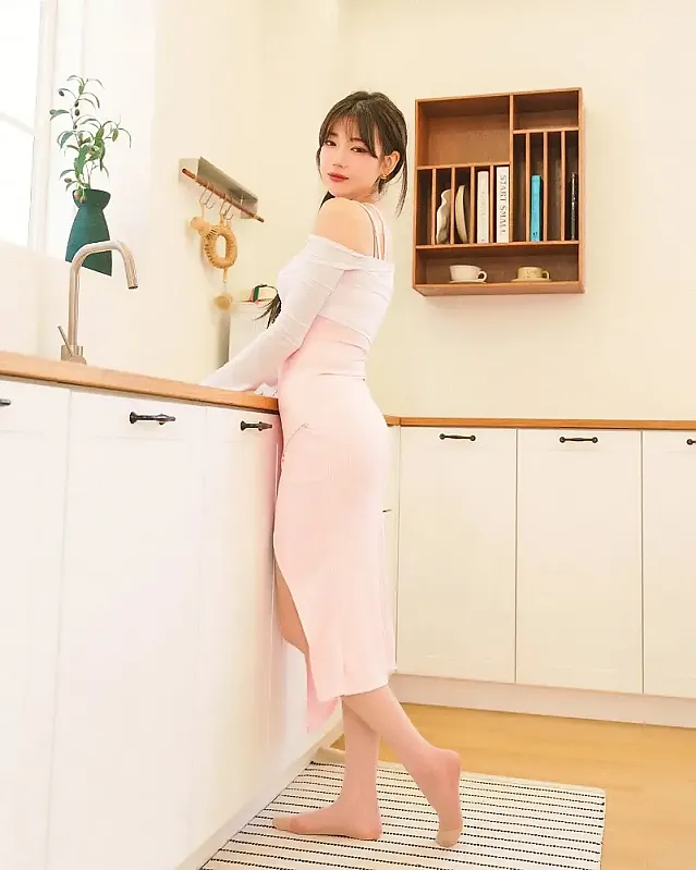 새색시 스타일의 포즈