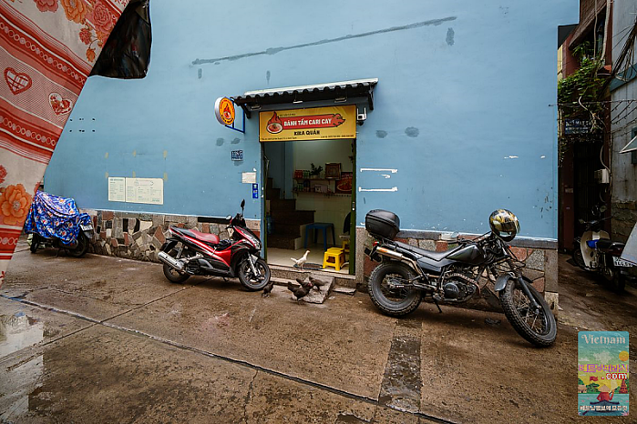 Cà Mau에서 Cô Xíu는 Bánh Tầm Cà Ri Cay를 Bình Thạnh로 가져옵니다