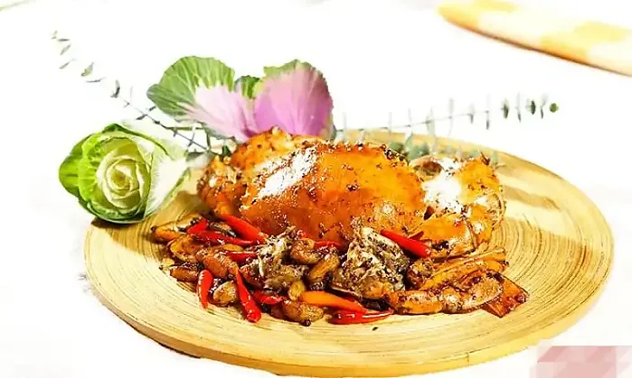 탄하이반 – 판반트리 레스토랑 (Tan Hai Van – Phan Van Tri) 정교하고 창의적인 중국 요리