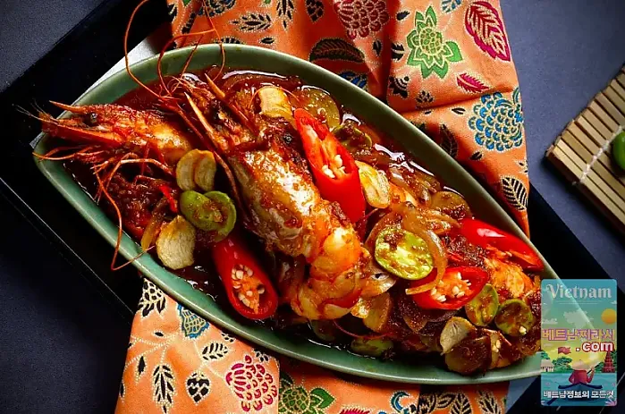 Lesung은 호치민시에서 말레이시아 식사를 재정의합니다