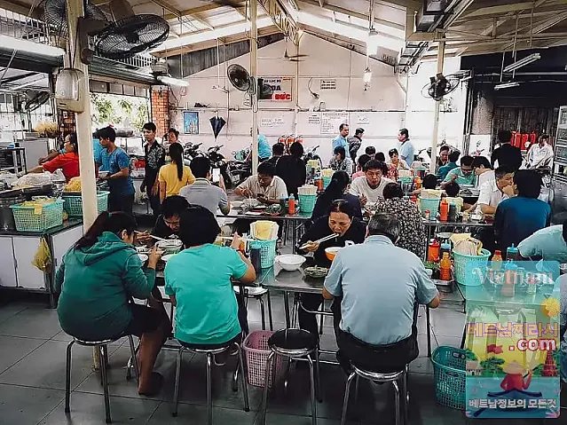 포미엔가키동 Pho Mien Ga Ky Dong