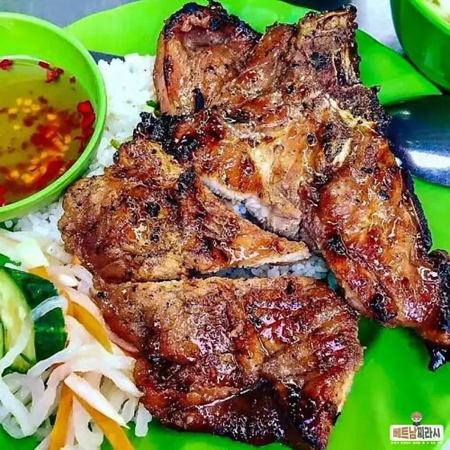 껌땀 바기엔 Cơm Tấm Ba Ghiền