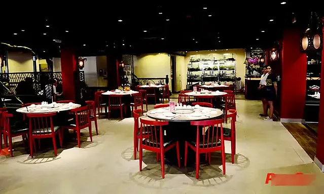 탄하이반 – 판반트리 레스토랑 (Tan Hai Van – Phan Van Tri) 정교하고 창의적인 중국 요리