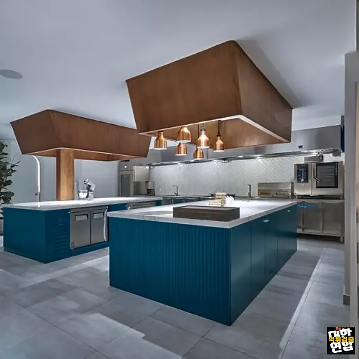 호치민의 파인 다이닝 Å by TUNG