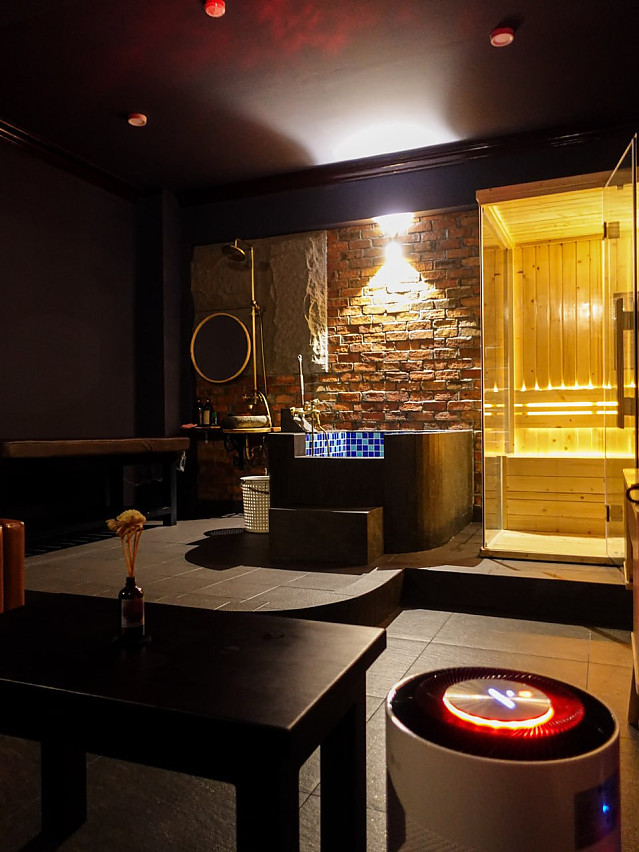 푸미흥에위치한호치민제일최신식시설두리안마사지