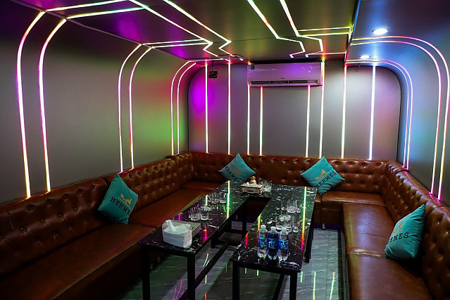 원투 가라오케(1군)