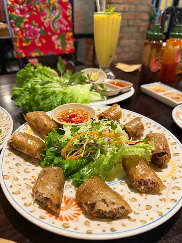 [다낭] 6가지 다양한 브랜드 식당이 모여 있는 씀모이 가든' (XomMoi Garden) 다낭점