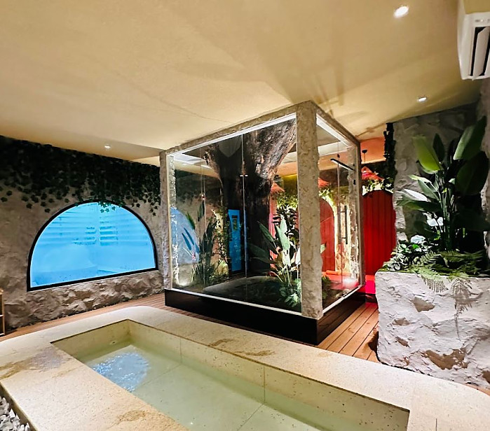 The Sparadise 찜질방 (1군)