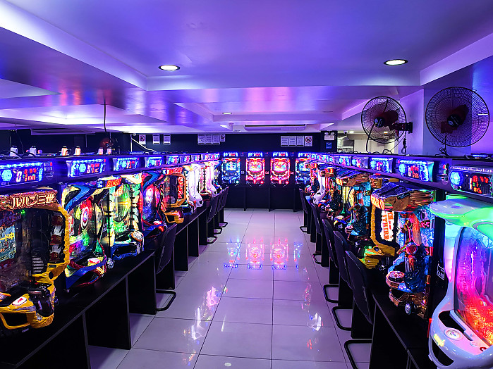 라이온 대박게임장(7군)