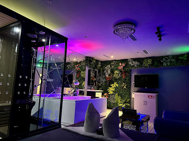 블랙핑크 마사지(5군) 불건마