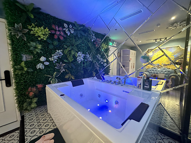 블랙핑크 마사지(5군) 불건마