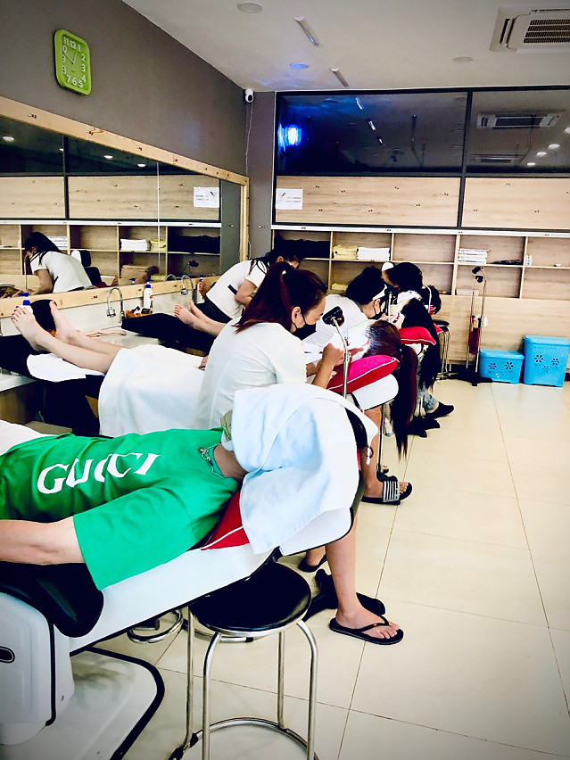 스카이 이발소(7군)