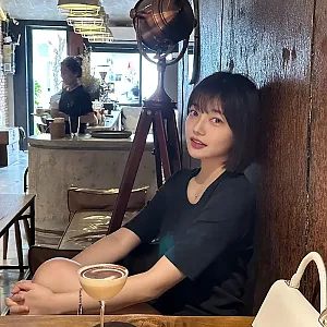 풍경은 없고 내 얼굴만 가득 @sy030_905