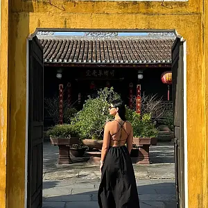 If someone comes to you with a gift, it remains theirs until you accept it. Buddha instagram for annasilchenko09
