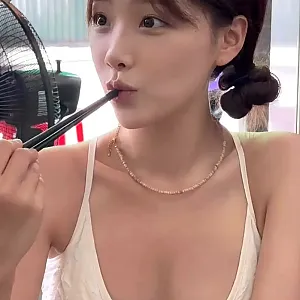 아직 끝나지않은 나트랑행 instagram for mungmumin